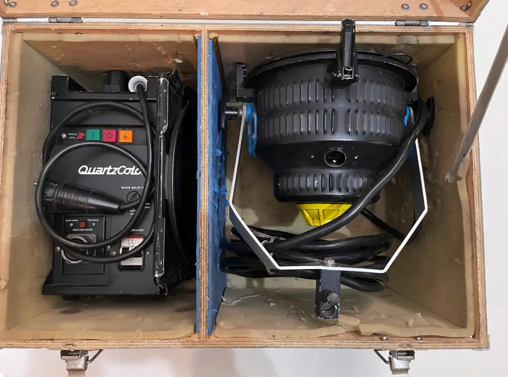 Foco HMI Open Face 575 W 5600ºK (balastro magnético) 3.webp