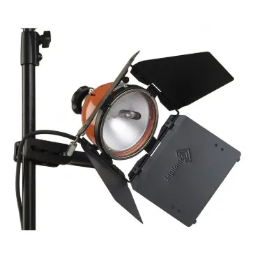 [SDC08060005] Foco Cuarzo 1000 W 3200ºK (Open face, Butanito, Redhead) con pinza