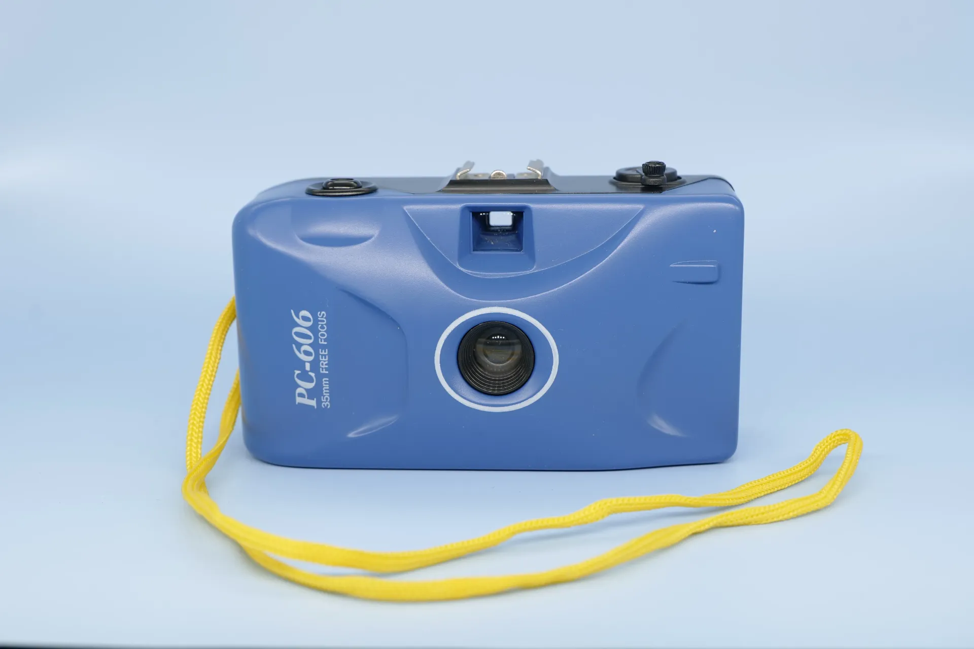 Cámara PC-606 Point & Shoot